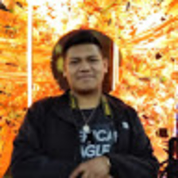 Meet your Posher, Manuel - Picture 1 of 1